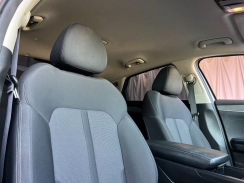 Used 2021 Kia K5 LX FWD image 17