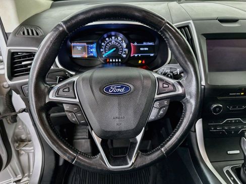 Used 2018 Ford Edge SEL w/ Equipment Group 201A AWD/4WD image 19
