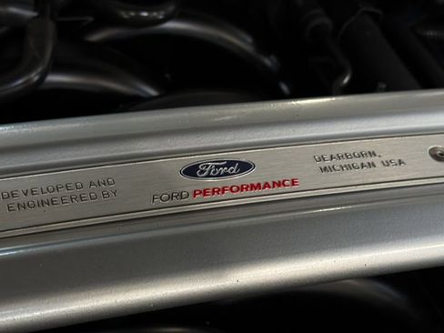 Used 2016 Ford Mustang Shelby GT350 w/ Technology Package RWD image 39