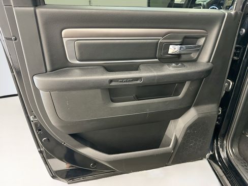 Used 2024 RAM 1500 Warlock AWD/4WD image 27