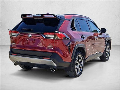 Used 2024 Toyota RAV4 Limited w/ Advanced Technology Package image 5