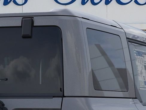 New 2025 Ford Bronco Badlands image 25