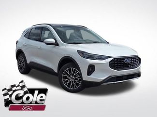 New 2024 Ford Escape SE w/ PHEV Premium Package 360° Tour