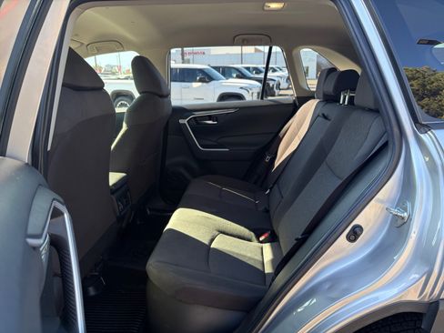 Used 2023 Toyota RAV4 XLE AWD/4WD image 24