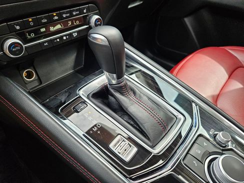 Certified 2023 MAZDA CX-5 Carbon Edition image 23