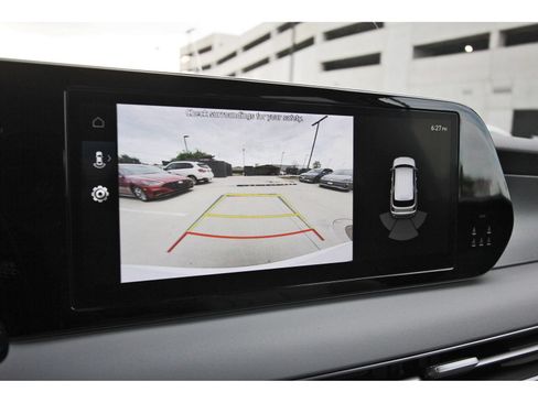 Certified 2025 Hyundai Palisade SEL AWD/4WD image 26