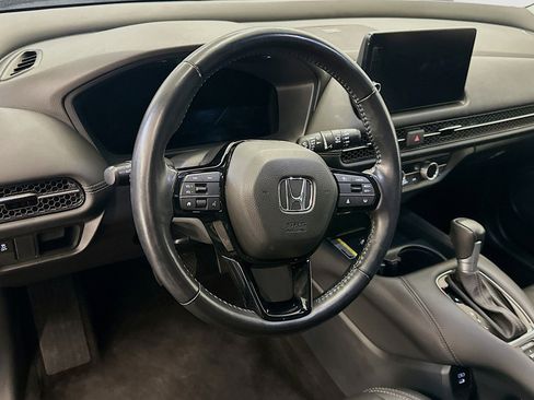Used 2025 Honda HR-V EX-L image 18