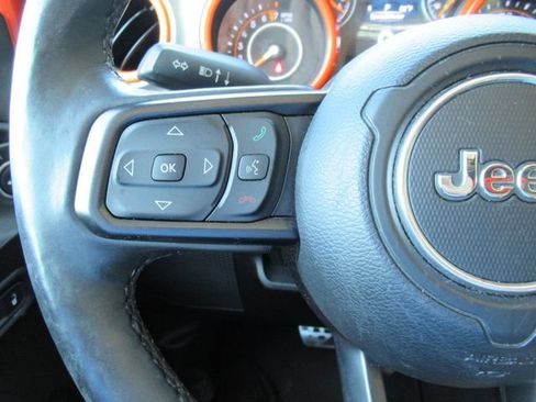 Used 2018 Jeep Wrangler Unlimited Sport S AWD/4WD image 24