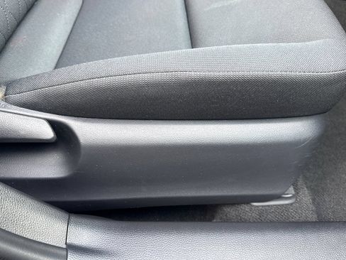 Used 2024 Toyota Corolla LE FWD image 22