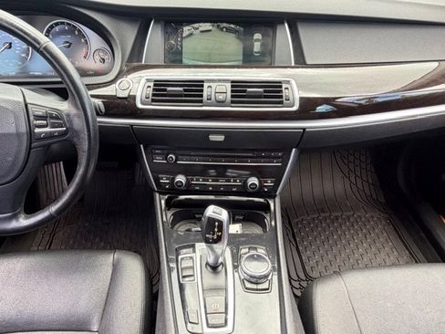 Used 2014 BMW 535i Gran Turismo RWD image 15