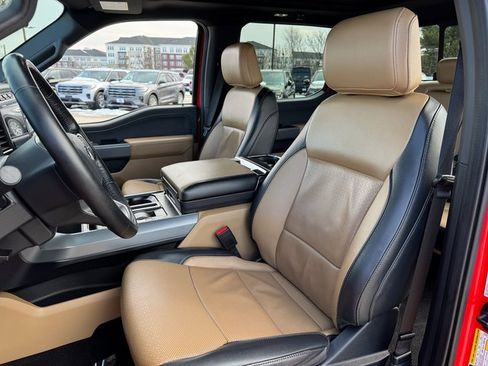 Used 2023 Ford F150 Lariat image 16