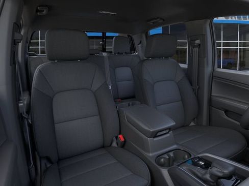 New 2026 Chevrolet Colorado Trail Boss w/ Midnight Edition AWD/4WD image 16