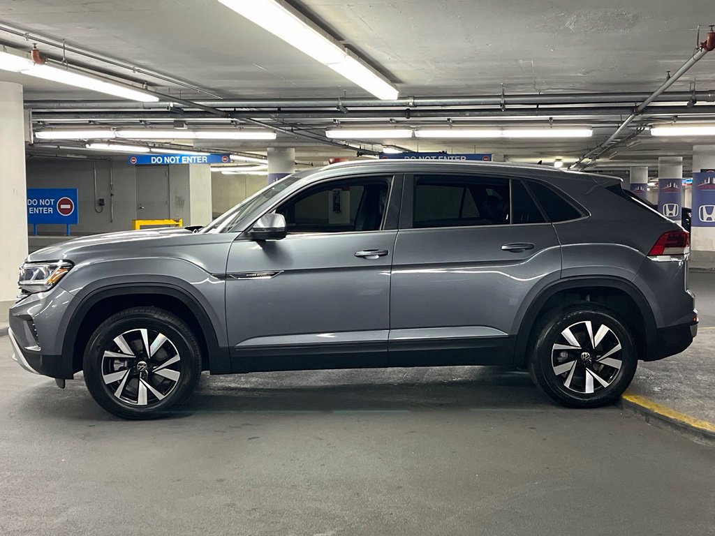 Used 2023 Volkswagen Atlas Cross Sport SE AWD/4WD image 29