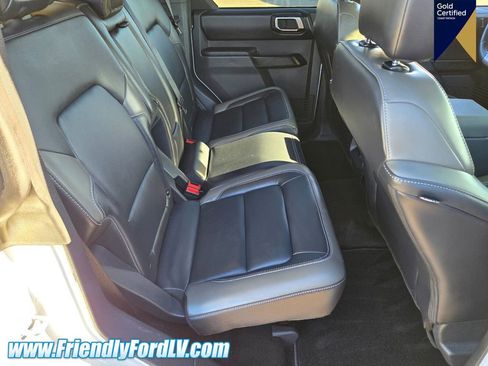Certified 2025 Ford Bronco Outer Banks AWD/4WD image 13