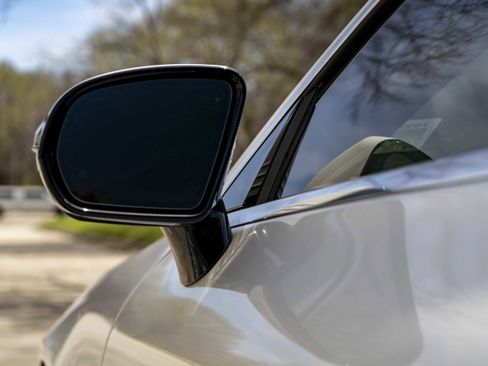 Used 2018 Mercedes-Benz E 400 Coupe image 12