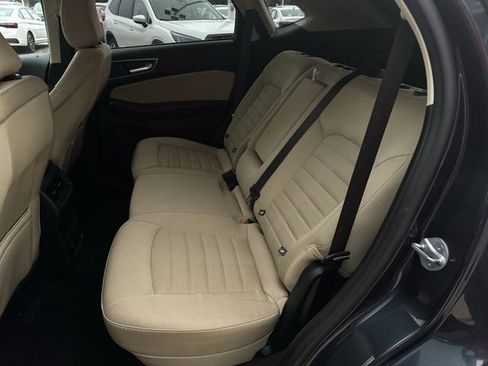 Used 2022 Ford Edge SEL w/ Convenience Package image 25