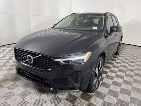 New 2024 Volvo XC60 T8 Plus w/ Protection Package Premier image 5