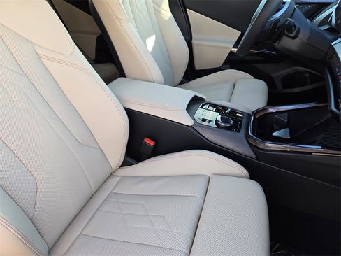 New 2026 BMW X3 xDrive30 w/ Premium Package image 16