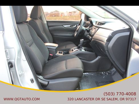 Used 2017 Nissan Rogue S FWD image 19