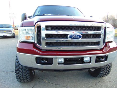 Used 2005 Ford F250 Lariat image 43