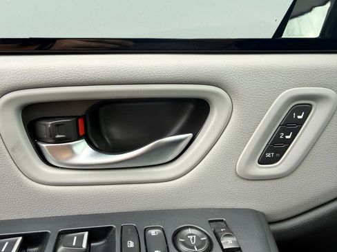 Certified 2023 Honda Pilot Touring image 25