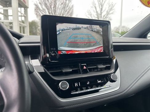 Used 2024 Toyota Corolla SE image 23