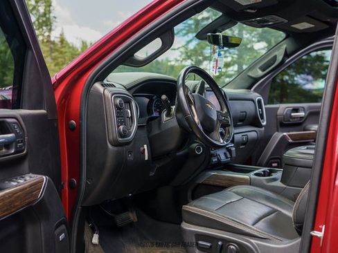 Used 2022 Chevrolet Silverado 3500 High Country AWD/4WD image 30