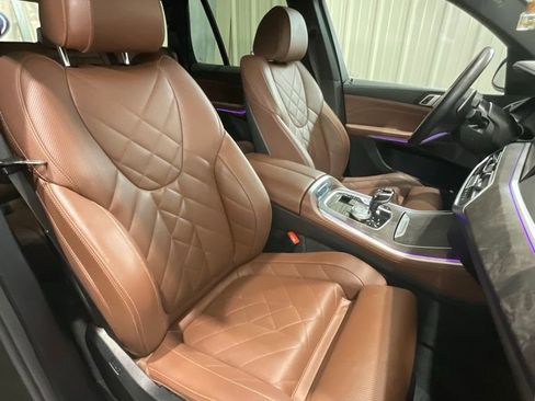 Used 2023 BMW X5 xDrive40i w/ M Sport Package image 15