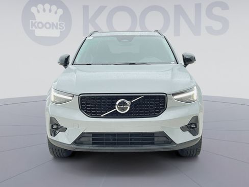 New 2026 Volvo XC40 B5 Plus w/ Protection Package Premier AWD/4WD image 19