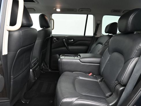 Used 2022 INFINITI QX80 Luxe image 22