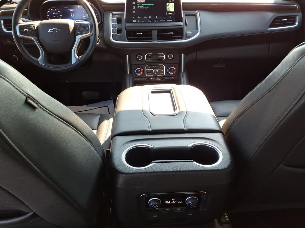 Used 2023 Chevrolet Suburban Z71 AWD/4WD image 16