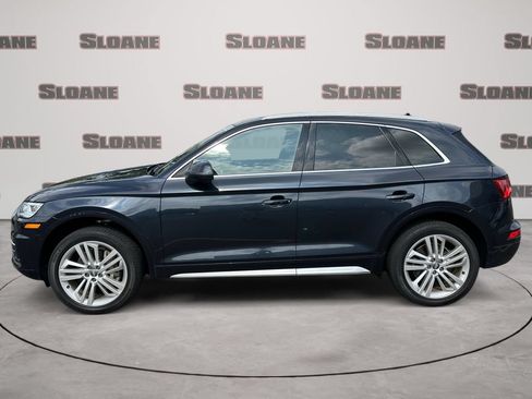 Used 2018 Audi Q5 2.0T Premium Plus w/ Premium Plus Package AWD/4WD image 2