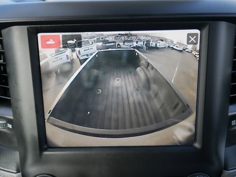 Used 2024 RAM 2500 Tradesman w/ Chrome Appearance Group image 34