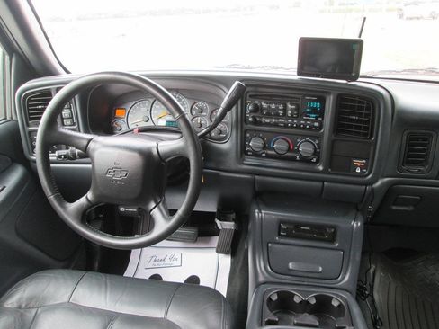 Used 2000 Chevrolet Silverado 2500 LT AWD/4WD image 23