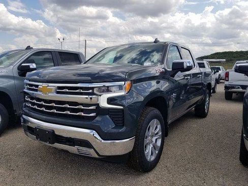 New 2026 Chevrolet Silverado 1500 LTZ w/ Z71 Off-Road Package image 3