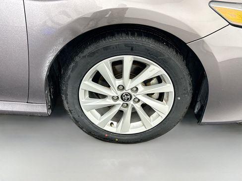 Used 2022 Toyota Camry LE FWD image 31