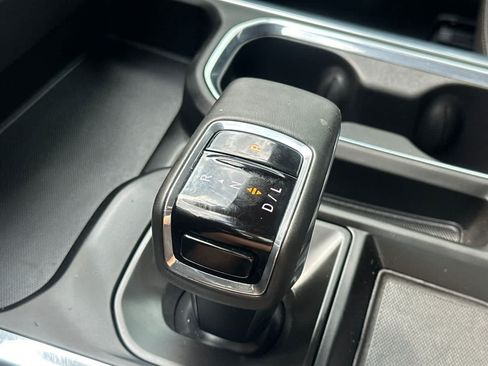 Used 2024 Chevrolet Silverado 1500 LT Trail Boss w/ Convenience Package II AWD/4WD image 21