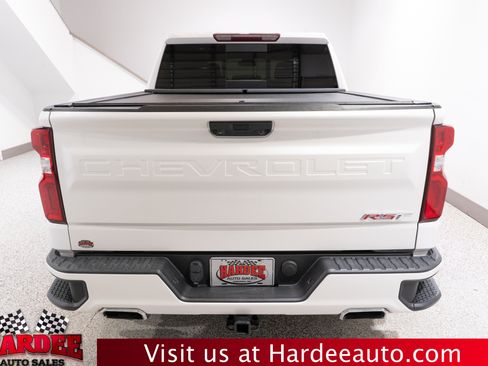 Used 2023 Chevrolet Silverado 1500 RST w/ Convenience Package II AWD/4WD image 4