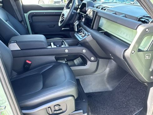 Used 2023 Land Rover Defender 110 75th Limited Edition image 13