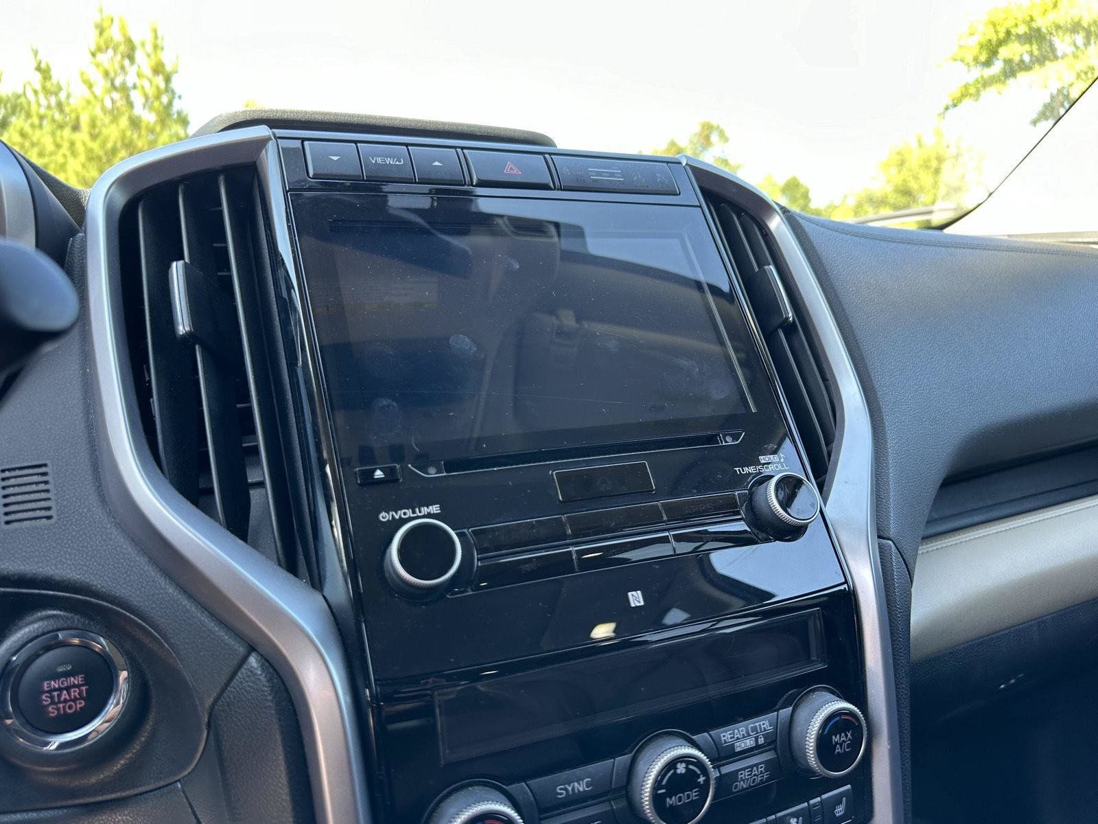 Used 2022 Subaru Ascent Touring AWD/4WD image 12