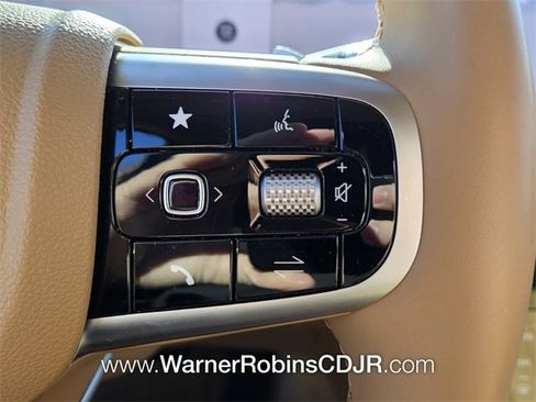 Used 2025 Genesis G80 2.5T Advanced image 27