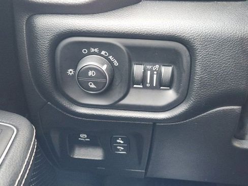 Used 2022 RAM 1500 Laramie image 23