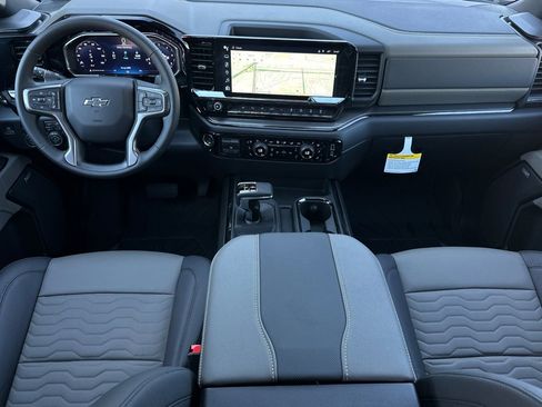 New 2026 Chevrolet Silverado 1500 ZR2 image 13
