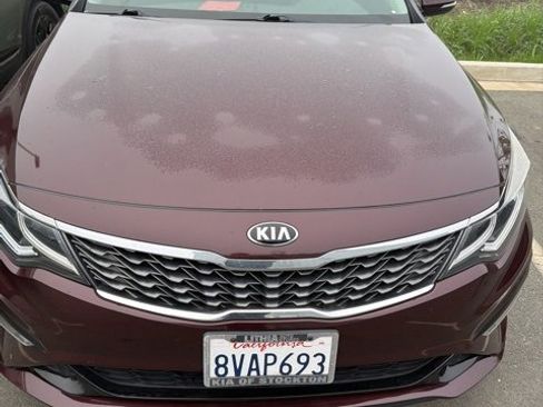 Used 2019 Kia Optima LX image 3