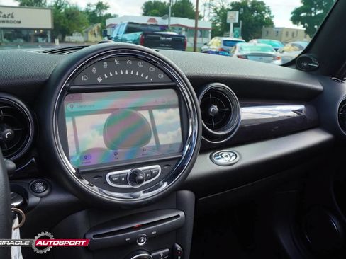 Used 2011 MINI Cooper John Cooper Works FWD image 38