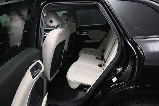 New 2026 Audi Q5 Premium Plus AWD/4WD image 11