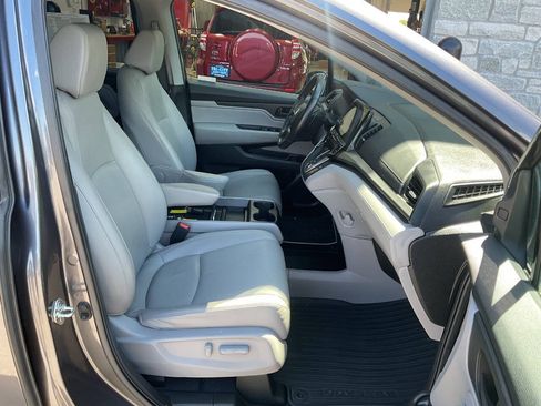 Used 2019 Honda Odyssey EX-L image 49