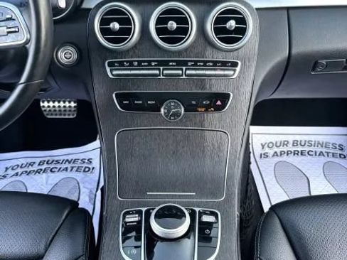 Used 2020 Mercedes-Benz C 300 4MATIC Sedan image 30