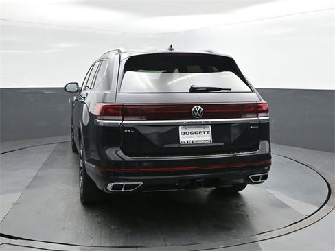 New 2026 Volkswagen Atlas SEL Premium R-Line image 8