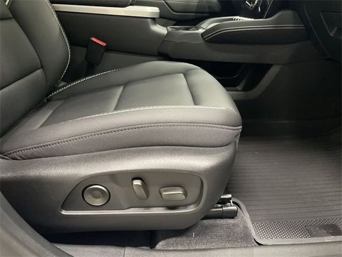 New 2026 GMC Terrain Denali w/ LPO, Floor Liner Package image 20